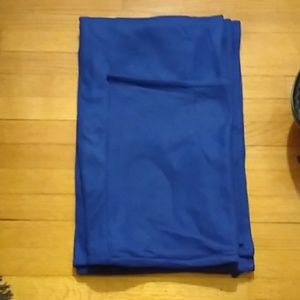 1/2 PRICE🔻Polar Fleece Kangaroo Blanket
